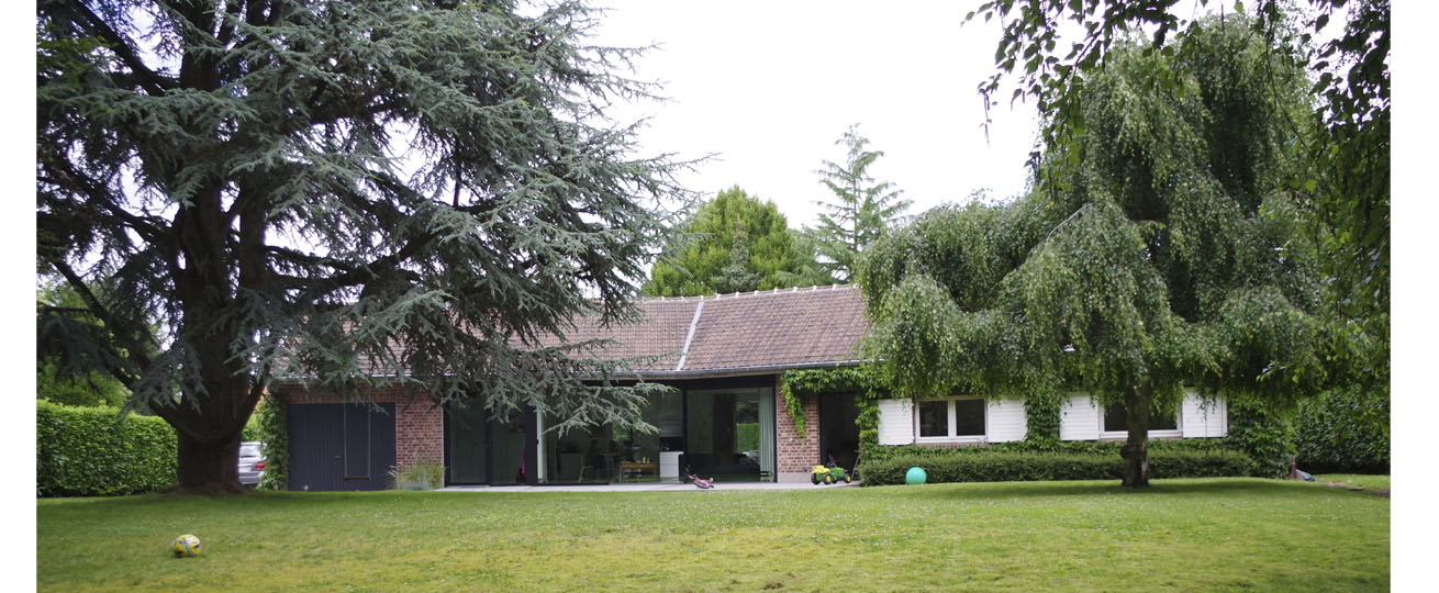 Rénovation contemporaine d'une maison d'architecte à Sailly-Lez-Lannoy